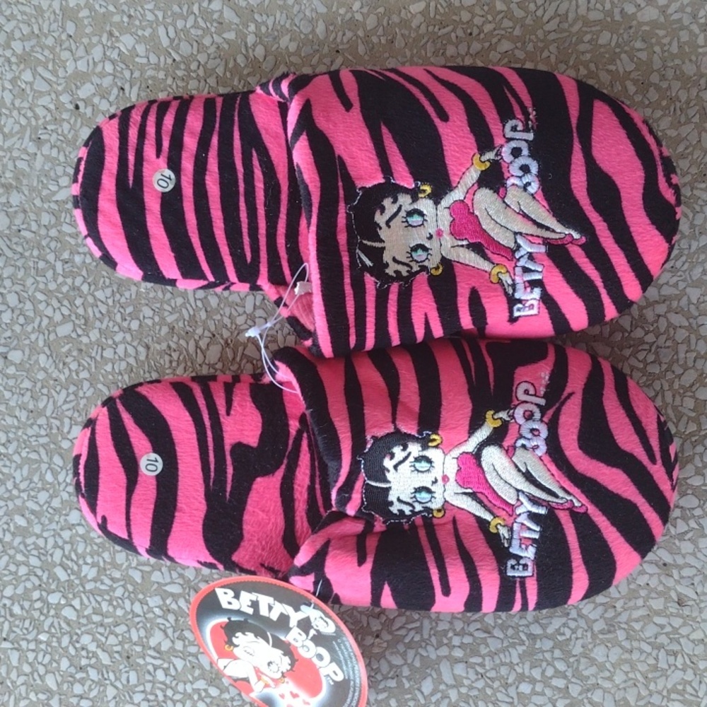 Plush Betty Boop Slippers size 10